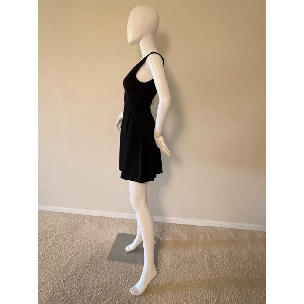 Haute Monde Black Knit Fit & Flare Mini Sleeveless V-Neck Pleated Zip Dress S - Picture 4 of 16